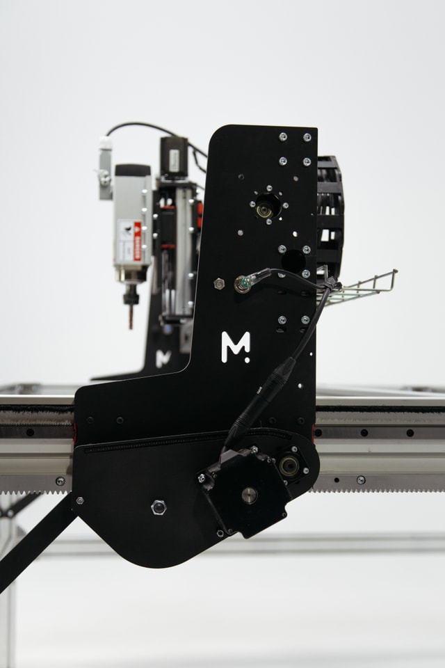 Close up on the gantry assembly of the Mekanika Fab
