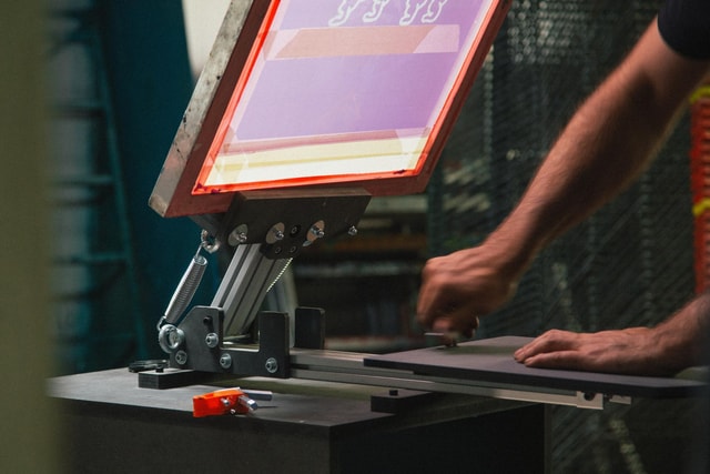 General manipulation of Mekanika screen printing press